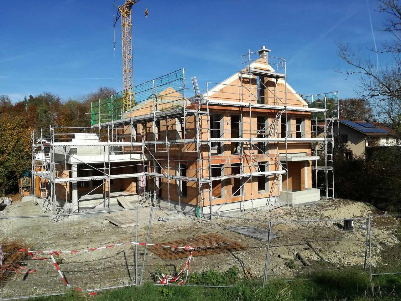 Sky behind scaffolding