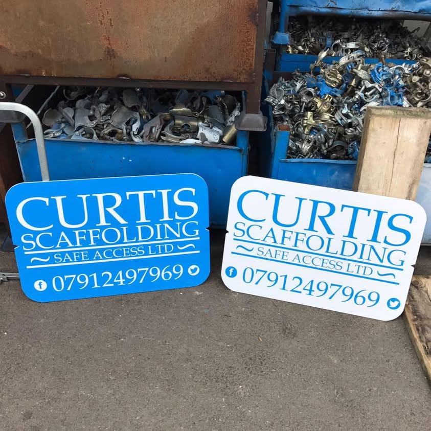 Curtis Scaffolding Signage